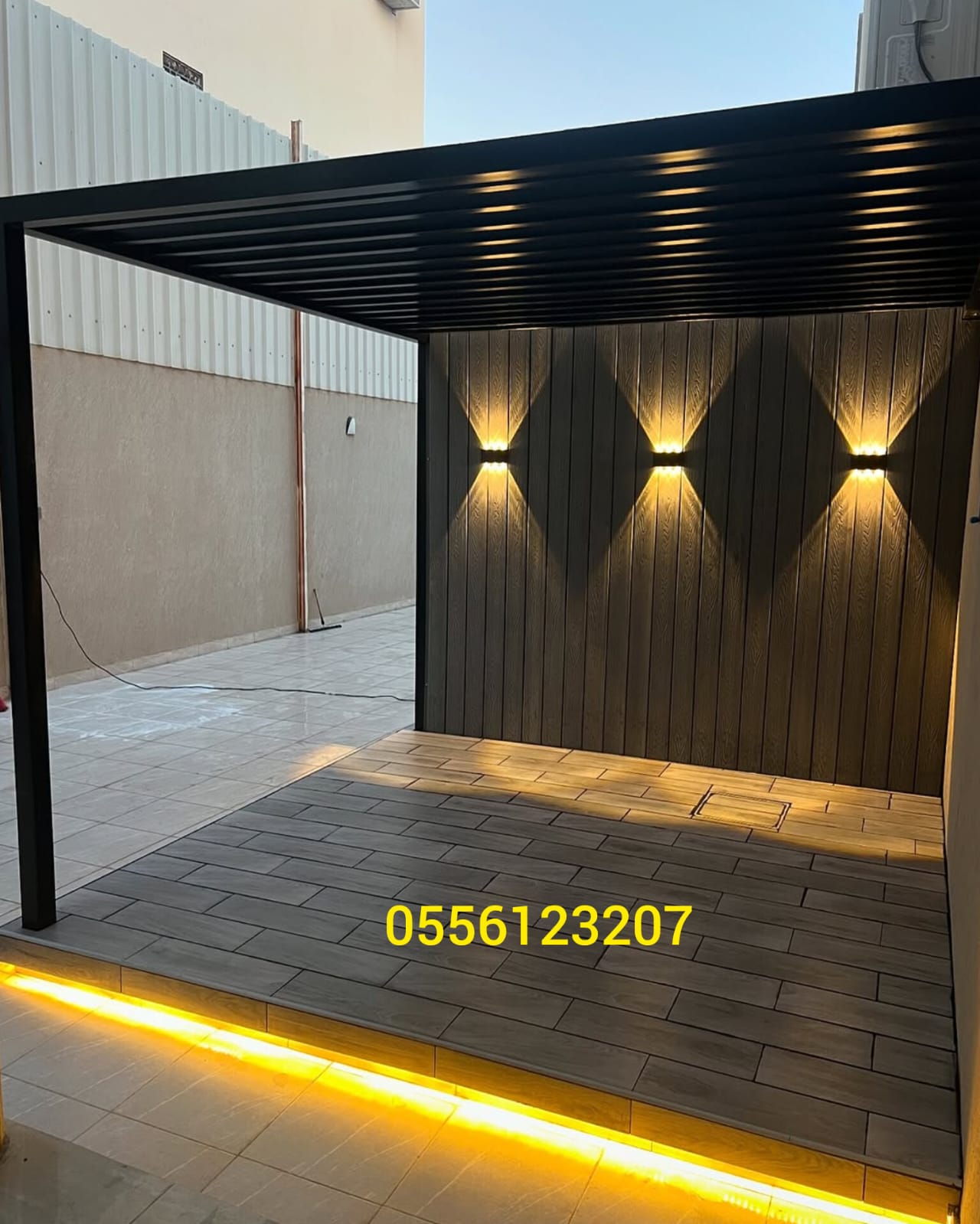 تكسيات خشبية